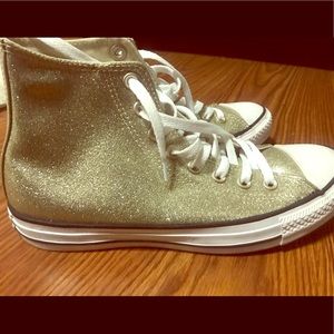 Gold sparkle Converse All⭐️Star size 10